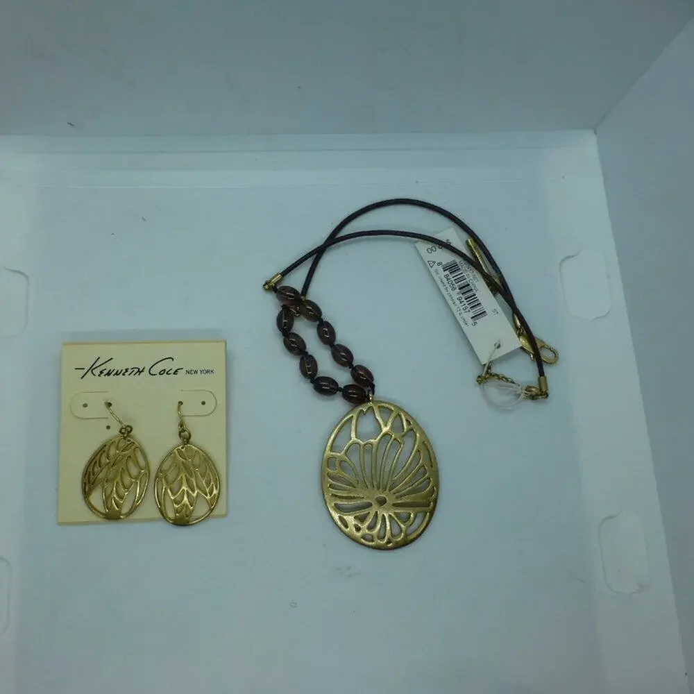 Kenneth cole necklace and earring set gold tone